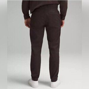 Lululemon black slim tapered heavyweight wrinkle resistant stretch twill pant 31